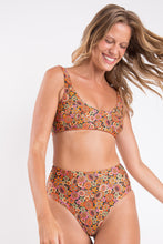 Carica l'immagine nel visualizzatore di Gallery, Image 07: Rio De Sol Bas Bottom Bouquet Hotpants