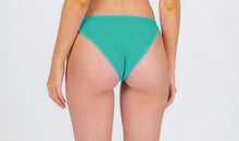 Carica l'immagine nel visualizzatore di Gallery, Model Back: Rio De Sol Bas Bottom Opal Essential-Comfy