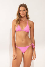 Carica l'immagine nel visualizzatore di Gallery, Model Front: Rio De Sol Bas Bottom Crespinho-Rosa Ibiza-Comfy