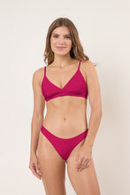 Carica l'immagine nel visualizzatore di Gallery, Model Front: Rio De Sol Bas Bottom Shimmer-Desejo Essential-Comfy
