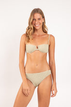Carica l'immagine nel visualizzatore di Gallery, Model Front: Rio De Sol Bas Bottom Brisa-Pistache Essential-Comfy