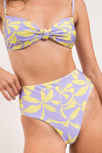 Carica l'immagine nel visualizzatore di Gallery, Image 11: Rio De Sol Ensemble Set Glow Bandeau-Joy Hotpants