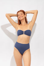 Carica l'immagine nel visualizzatore di Gallery, Image 05: Rio De Sol Bas Bottom Carmel-Blue Hotpants