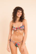 Carica l'immagine nel visualizzatore di Gallery, Model Front: Rio De Sol Ensemble Set Jungle Balconet-Tie Pipa