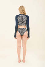 Carica l'immagine nel visualizzatore di Gallery, Image 06: Uv Line Ensemble Set Dalia Marinho Upf50+