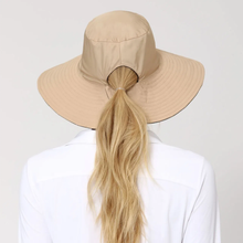 Carica l'immagine nel visualizzatore di Gallery, Model Back: Uv Line Chapeau Souple/Capeline San Diego Kaki/Preto