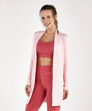 Carica l'immagine nel visualizzatore di Gallery, Model Front: Alto Giro Fitness Haut Cardigan Rib Santorini Rosa Respire