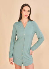 Carica l'immagine nel visualizzatore di Gallery, Model Front: Uv Line Chemise Shirtdress Copenhagen Water Green Upf50+