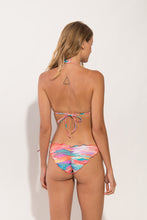 Carica l'immagine nel visualizzatore di Gallery, Model Back: Rio De Sol Ensemble Set River Frufru-Comfy