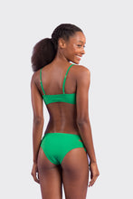 Carica l'immagine nel visualizzatore di Gallery, Model Back: Rio De Sol Ensemble Set Tambourine Bandeau-Reto Madrid