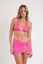 Carica l'immagine nel visualizzatore di Gallery, Model Front: Rio De Sol Jupe De Page Fluity-Amor Skirt Knot