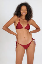 Carica l'immagine nel visualizzatore di Gallery, Model Front: Rio De Sol Bas Bottom Shimmer-Divino Ibiza-Rope