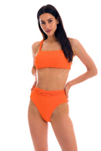 Carica l'immagine nel visualizzatore di Gallery, Model Front: Rio De Sol Haut Top St-Tpz-Tangerina Reto