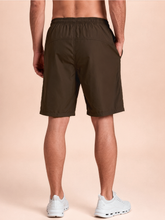 Carica l'immagine nel visualizzatore di Gallery, Model Back: Uv Line Bermuda / Short Pour Homme Shorts New Fit Masc Brown Upf50+