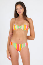 Carica l'immagine nel visualizzatore di Gallery, Model Front: Rio De Sol Ensemble Set Utah Twist Ciao