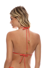 Carica l'immagine nel visualizzatore di Gallery, Model Back: Luli Fama Haut Top Wavy Babes Just Want Sun Amber