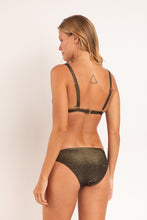 Carica l'immagine nel visualizzatore di Gallery, Model Back: Rio De Sol Bas Bottom Radiante-Black Essential-Comfy