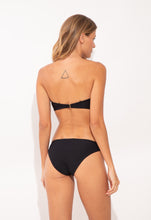 Carica l'immagine nel visualizzatore di Gallery, Model Back: Rio De Sol Bas Bottom Junco-Black Essential-Comfy