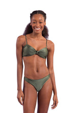 Carica l'immagine nel visualizzatore di Gallery, Model Front: Rio De Sol Ensemble Set Croco Bandeau-Joy Essential