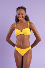Carica l'immagine nel visualizzatore di Gallery, Image 11: Rio De Sol Ensemble Set Malibu-Yellow Balconet Essential-Comfy