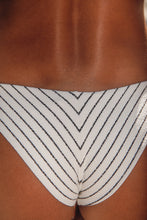 Carica l'immagine nel visualizzatore di Gallery, Image 12: Rio De Sol Bas Bottom Linea-White Cheeky-Tie