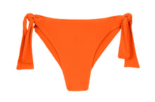 Carica l'immagine nel visualizzatore di Gallery, Product Front: Rio De Sol Bas Bottom Calendula Italy