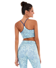 Carica l'immagine nel visualizzatore di Gallery, Model Back: Alto Giro Fitness Haut Top Staff Alcinha Dupla Face Azul Movement