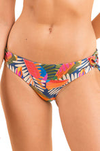 Carica l'immagine nel visualizzatore di Gallery, Gallery: Rio De Sol Bas Bottom Jungle Madrid