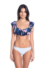 Carica l'immagine nel visualizzatore di Gallery, Image 02: Saha Ensemble Cumbia Floral Night