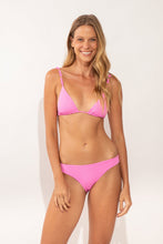 Carica l'immagine nel visualizzatore di Gallery, Model Front: Rio De Sol Bas Bottom Crespinho-Rosa Essential-Comfy