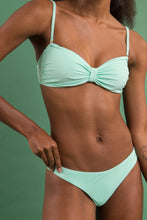 Carica l'immagine nel visualizzatore di Gallery, Image 08: Rio De Sol Ensemble Set Malibu-Menta Bandeau-Duo Essential