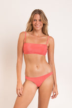 Carica l'immagine nel visualizzatore di Gallery, Model Front: Rio De Sol Bas Bottom Malibu-Nina Essential-Comfy