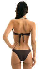 Carica l'immagine nel visualizzatore di Gallery, Model Back: Rio De Sol Haut Top Meteorite Bandeau