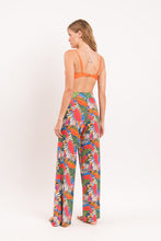 Carica l'immagine nel visualizzatore di Gallery, Model Back: Rio De Sol Pantalon De Plage Jungle Wide Pants