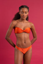Carica l'immagine nel visualizzatore di Gallery, Image 12: Rio De Sol Ensemble Set Paprica Bandeau-Joy Essential