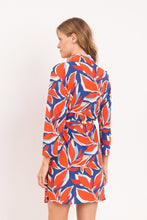 Carica l'immagine nel visualizzatore di Gallery, Model Back: Rio De Sol Chemise Leaves Chemise