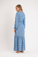 Carica l'immagine nel visualizzatore di Gallery, Model Back: Rio De Sol Vêtement De Plage Chuva Long Dress Verona