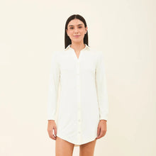Carica l'immagine nel visualizzatore di Gallery, Model Front: Uv Line Chemise Shirtdress Copenhagen Fem Off White Upf50+
