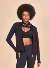 Carica l'immagine nel visualizzatore di Gallery, Gallery: Uv Line T-Shirt Jacket Fem New Fit Black Upf50+