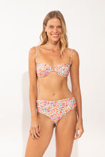 Carica l'immagine nel visualizzatore di Gallery, Model Front: Rio De Sol Bas Bottom Ditsy-Sky Amy