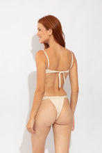 Carica l'immagine nel visualizzatore di Gallery, Model Back: Rio De Sol Haut Top Solar-Off Juliette