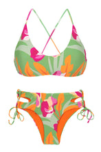 Carica l'immagine nel visualizzatore di Gallery, Product Front: Rio De Sol Ensemble Set Green-Bloom Bralette Madrid