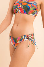 Carica l'immagine nel visualizzatore di Gallery, Image 11: Rio De Sol Ensemble Set Jungle Bandeau-Reto Madrid