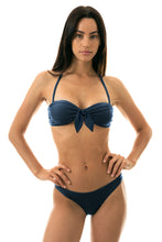 Carica l'immagine nel visualizzatore di Gallery, Model Front: Rio De Sol Ensemble Shark Bandeau