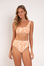 Carica l'immagine nel visualizzatore di Gallery, Model Front: Rio De Sol Bas Bottom Sahari Hotpants
