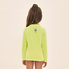 Carica l'immagine nel visualizzatore di Gallery, Model Back: Uv Line T-Shirt Acqua Qr Code Amarelo Fluor Upf50+
