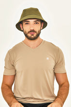 Carica l'immagine nel visualizzatore di Gallery, Model Front: Uv Line Bob Hat Toronto Colors Masc Military Green Upf50+