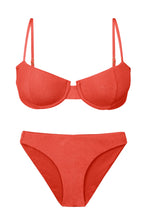 Carica l'immagine nel visualizzatore di Gallery, Product Front: Rio De Sol Ensemble Set Malibu-Chili Balconet Essential-Comfy