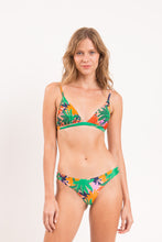 Carica l'immagine nel visualizzatore di Gallery, Model Front: Rio De Sol Bas Bottom Delight Essential