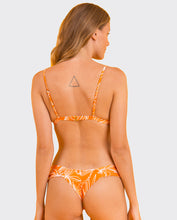 Carica l'immagine nel visualizzatore di Gallery, Image 07: Rio De Sol Ensemble Set Trail-Orange Tri-Fixo Baobi-Cheeky
